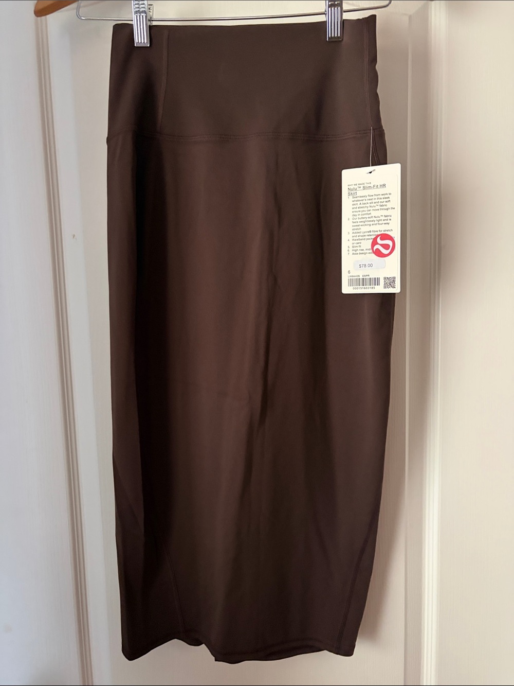 NWT lululemon dark brown Nulu slim fit HR midi skirt. Sz 6